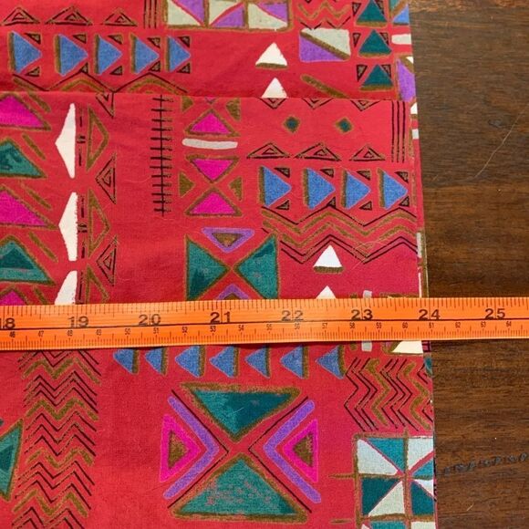 Vintage Red Geometric Shapes Skirt Mother of Pearl Buttons Sz 4 - Picture 6 of 10